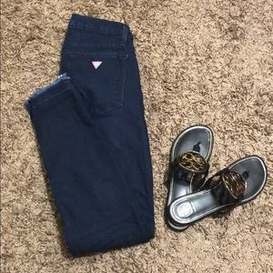 Dark GUESS Skinny Jeans Sz 26